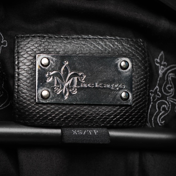 Mackage Leather Jacket with Hood - XS (Excellent Condition) - Picture 12 of 12